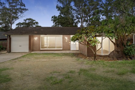 SOLD BY STARR PARTNERS GLENMORE PARK & PENRITH