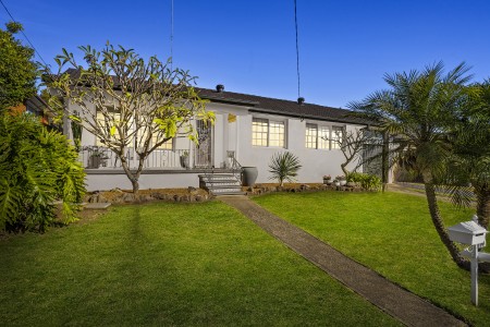 SOLD BY STARR PARTNERS PENRITH | GLENMORE PARK