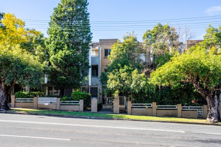 SOLD BY STARR PARTNERS GLENMORE PARK | PENRITH