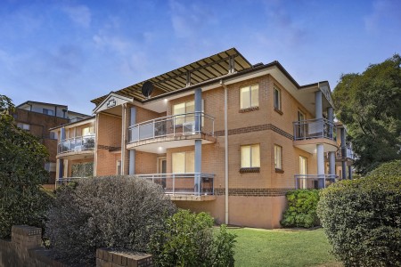 SOLD BY STARR PARTNERS GLENMORE PARK | PENRITH