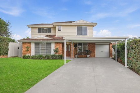 Perfect Family Home in a Quiet Cul-De-Sac Location