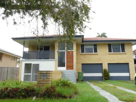 25 ALKOOIE AVENUE, Clontarf, QLD 4019