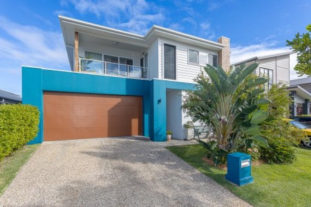 51 TASMANIA, Newport, QLD 4020