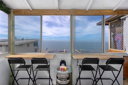 4/130 Prince Edward Pde, Scarborough, QLD 4020