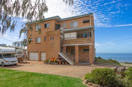 5/130 Prince Edward Pde, Scarborough, QLD 4020