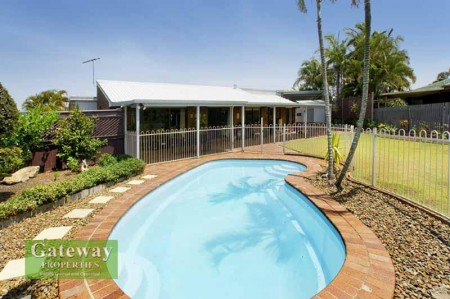 6 RENOIR COURT, Rothwell, QLD 4022