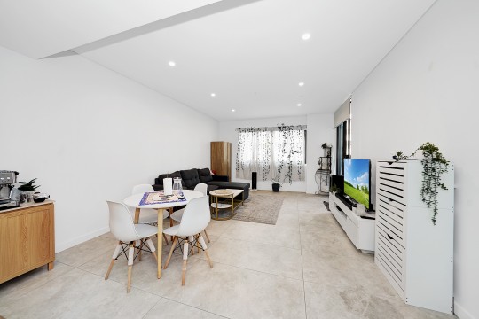 Property in St Marys - Just Listed !!