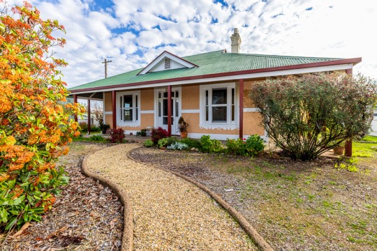 Property in Henty - Guide - $369,000