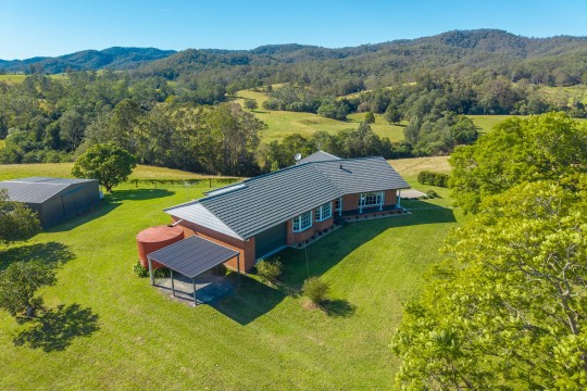 Property in Hickeys Creek - $1,550,000