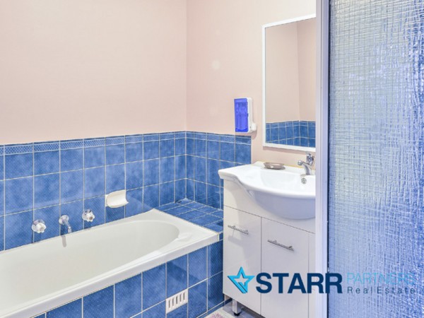 2/1A Warwick Street, Minto - Thumbnail 8