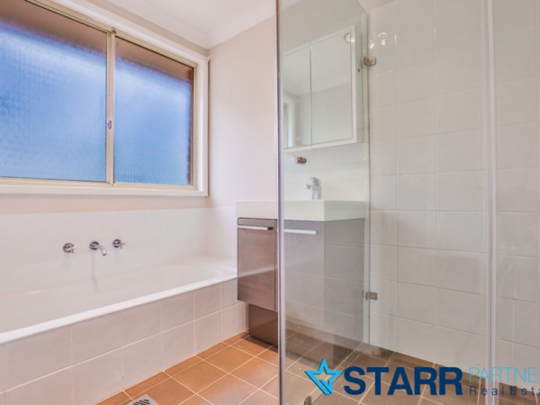 43 Balthasar Close, Rosemeadow - Thumbnail 4