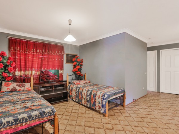 20 Romilly Crescent, Ambarvale - Thumbnail 5