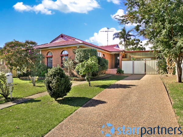 219 Copperfield Dr, Rosemeadow - Thumbnail 2