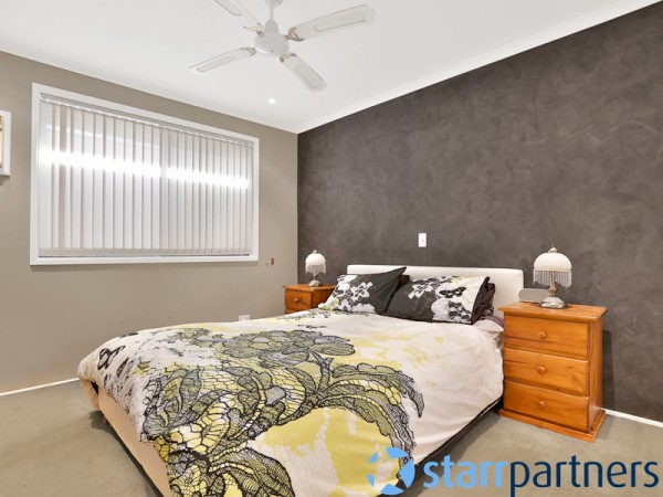 23 Wintaroo Cres, St Helens Park - Thumbnail 6