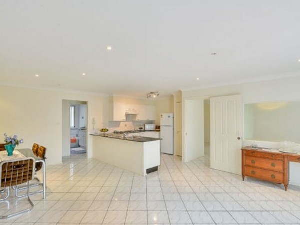 7 St Mark Close, Blair Athol - Thumbnail 7