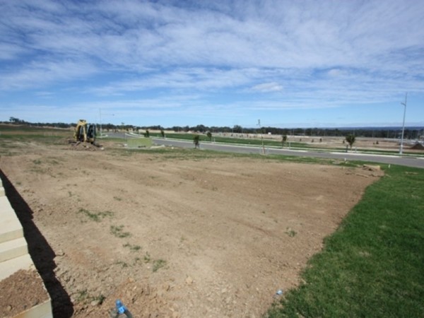 3.21/29-31 Lexington Drive, SYDNEY, NSW, 2153, Oran Park - Thumbnail 4