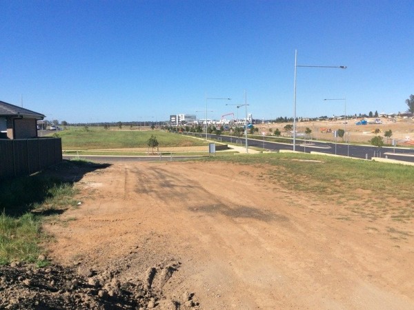 3.21/29-31 Lexington Drive, SYDNEY, NSW, 2153, Oran Park - Thumbnail 5