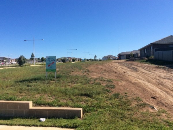 3.21/29-31 Lexington Drive, SYDNEY, NSW, 2153, Oran Park - Thumbnail 8