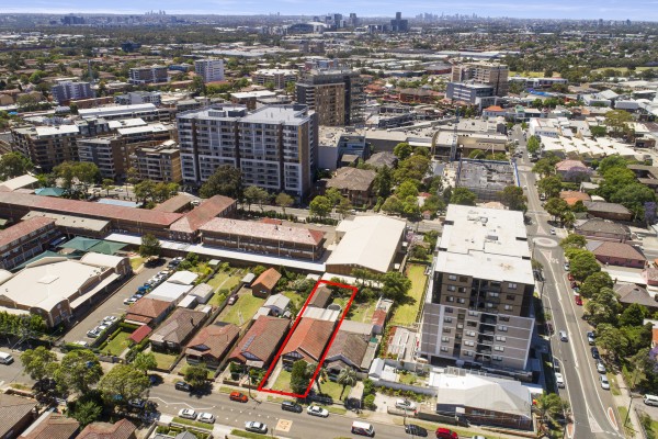 32A Alice Street, Auburn - Thumbnail 2