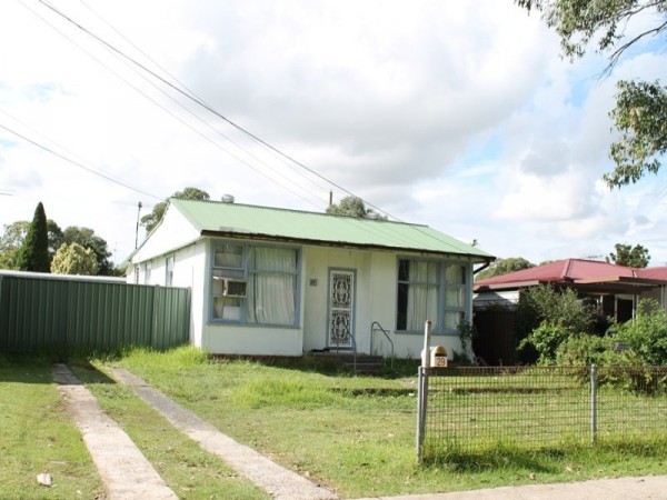 29 Crawford Road, Doonside - Thumbnail 7