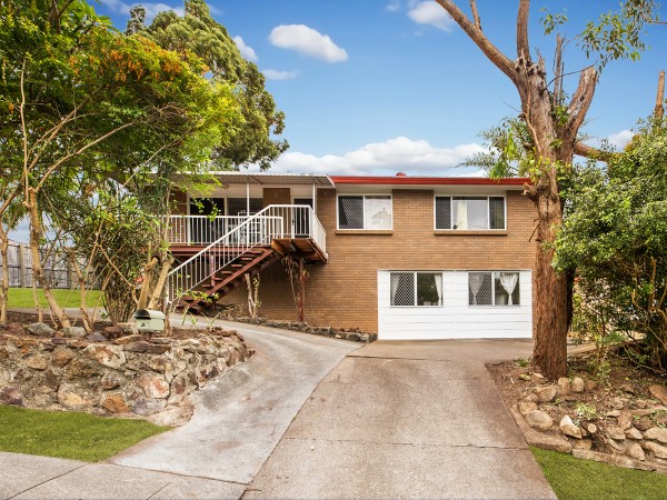 Property in Sunnybank Hills - Sold for $580,000