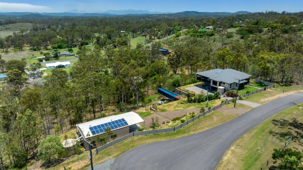 Property in Wurdong Heights - Sold for $995,000