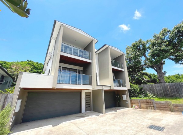 Property in Highgate Hill - $960