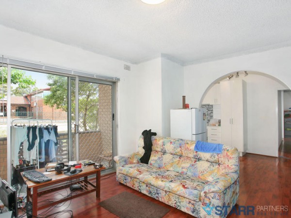 2/41 Calliope Street, Guildford - Thumbnail 8