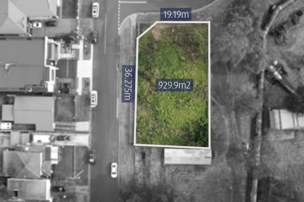 1 Pipehead Crescent, Guildford - Thumbnail 8