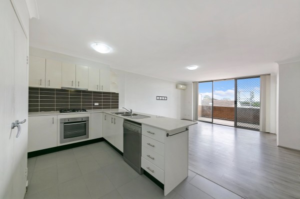 10/291-293 Woodville Rd Guildford, Unit for Rent, Guildford - Thumbnail 8