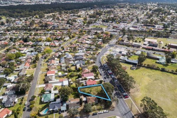 32 Doonside Road, Doonside - Thumbnail 7