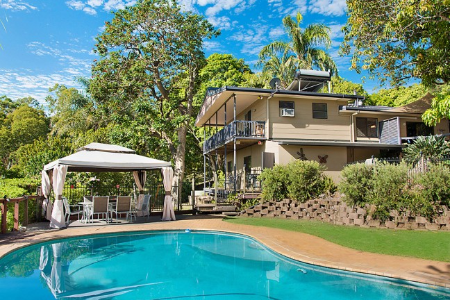 COOL OFF UNDER THE SHADE OF THE MANGO TREES