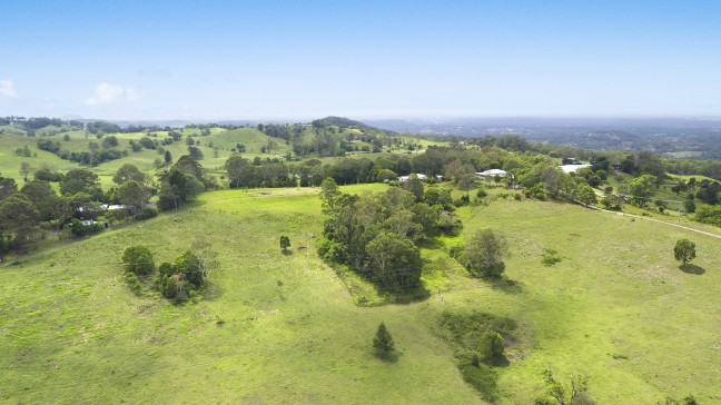 31 Amazing Acres Near Montville