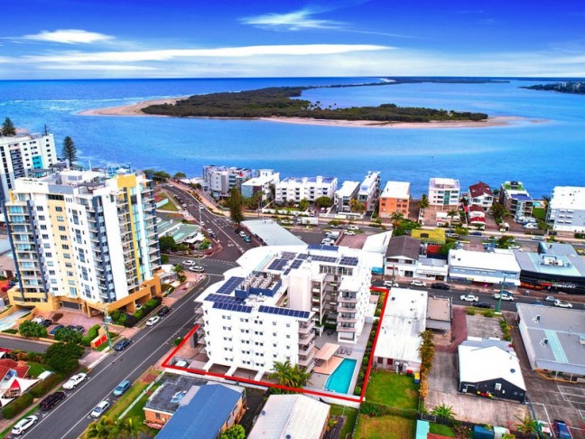 CALOUNDRA CBD - WALK TO EVERYTHING