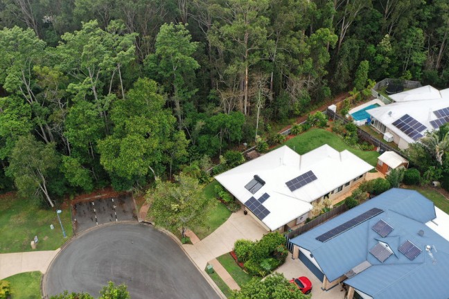 Comfortable Family Living in Beautiful Rainforest Surrounds