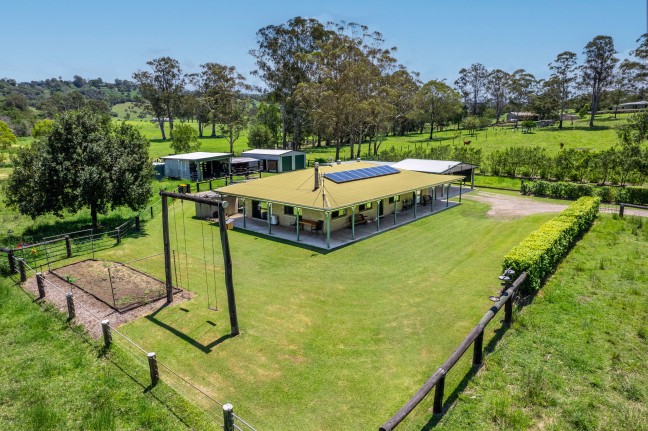 3.5 Flat, Fully Useable Acres: Horse & Cattle Friendly