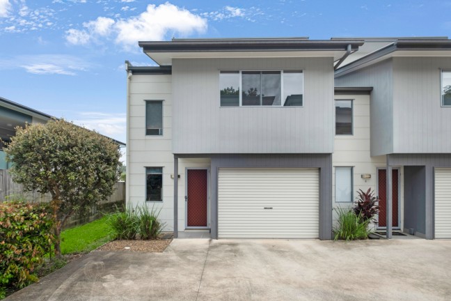 The epitome of contemporary living in the heart of Nambour!