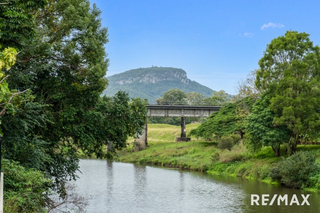 Yandina Riverfront Masterpiece