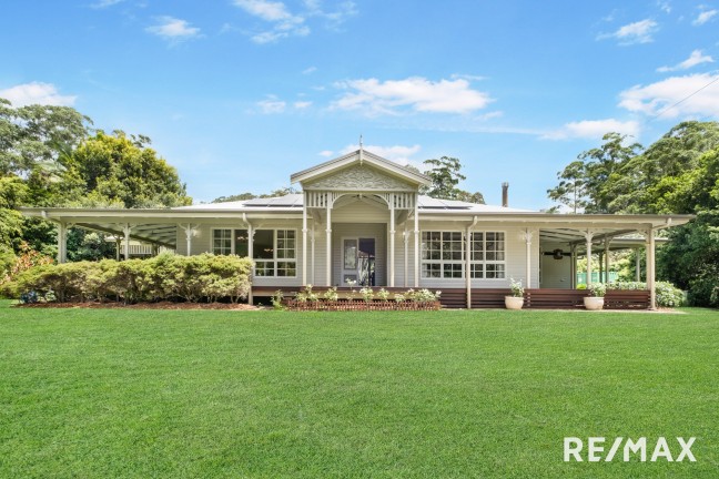 Modern Queenslander Masterpiece on 10+ Acres