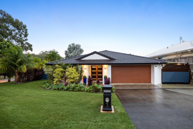 PEACEFUL, PRIVATE AND PICTURESQUE!