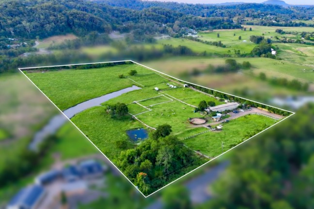 Equestrian Infrastructure. Usable Acreage. Minutes to Town