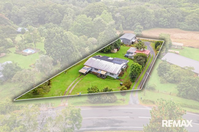 Half Acre Lifestyle Retreat with Large Shed & Side Access