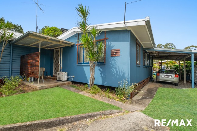Charming Income-Producing Duplex - No Body Corporate!