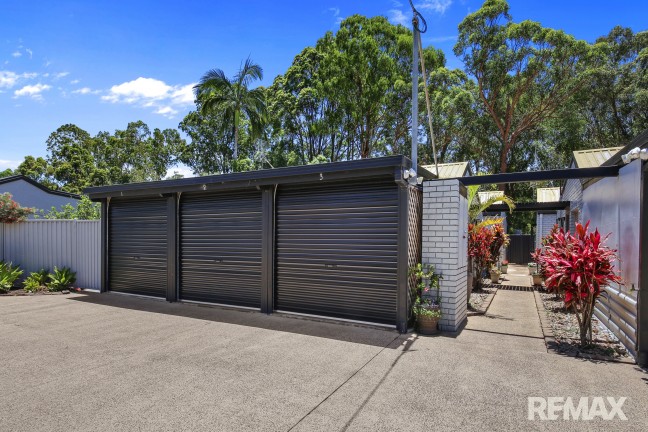 Private Cosy 2 Bedroom Unit with lock up garage and short walk to Mooloolah River