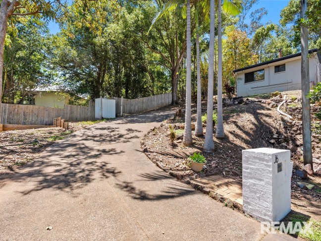 Generous Quarter Acre Block with a Studio Home & Endless Possibilities!
