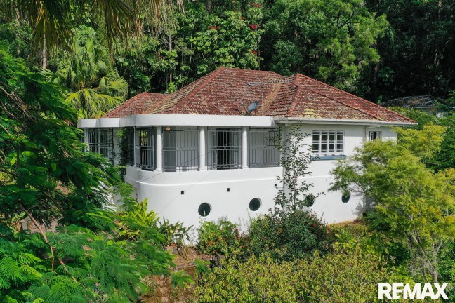 Own a Piece of Nambour History - Aspland House (Circa 1955)