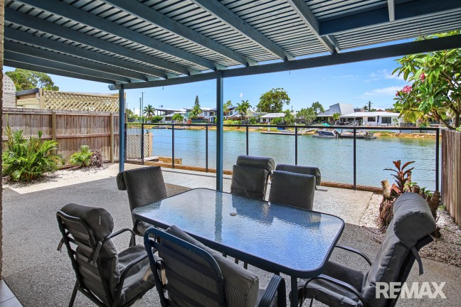 Fully Furnished Double Storey 3 Bedroom Duplex Overlooking the Mooloolaba River Canal with Private access