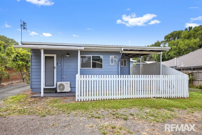 Callistemon Cottage - Low maintenance 2 bedroom home in great location.