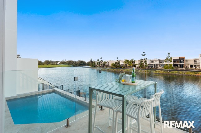 NOW COMPLETE | Absolute Waterfront Luxury in Sunshine Cove