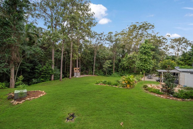 Peace, Privacy & Lifestyle in a Stunning Hinterland Setting